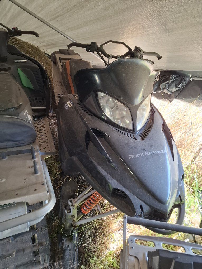 2007 and 2008 m1000 2008 skidoo