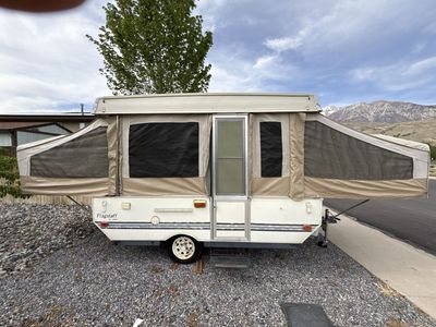 1995 Flagstaff Pop-Up Camper