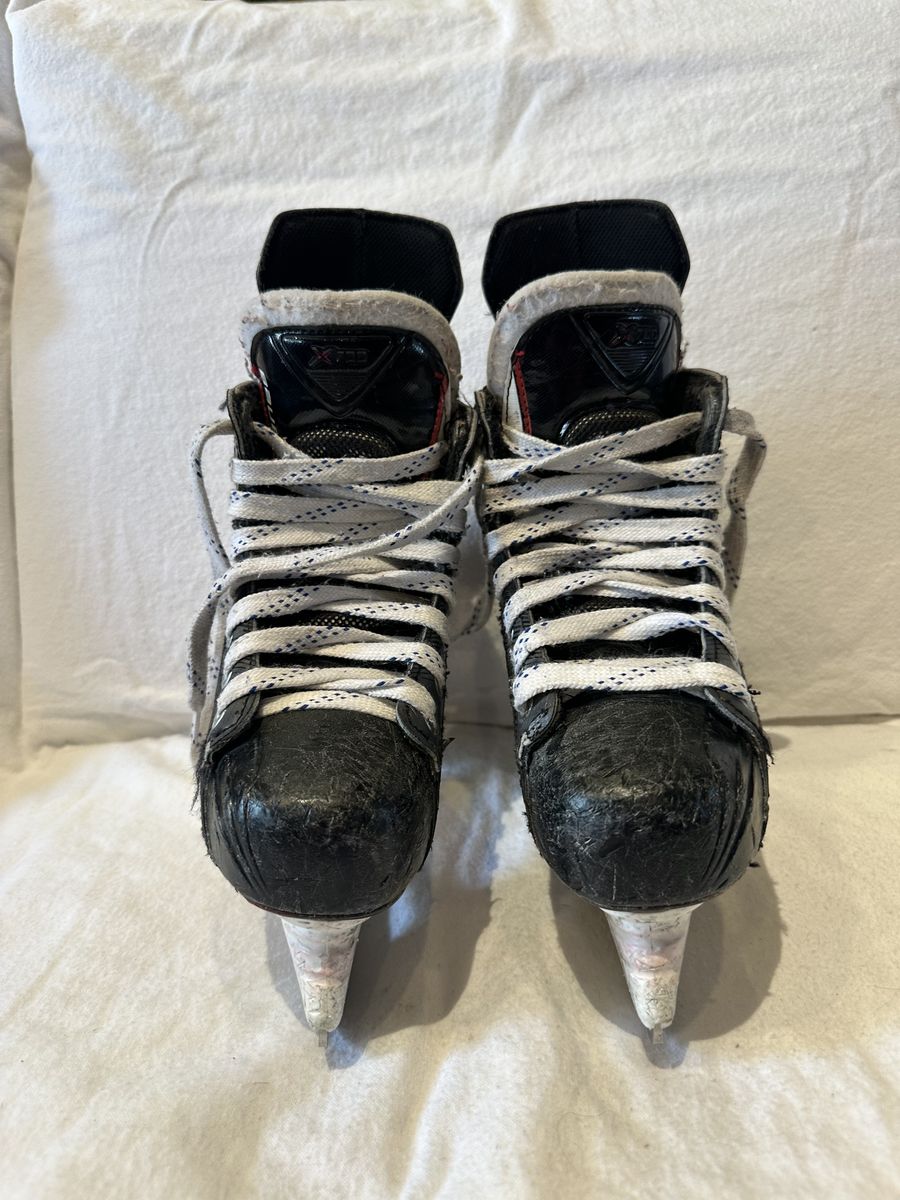 Bauer Vapor X 700 Youth 1.5 D Black Hockey Skates