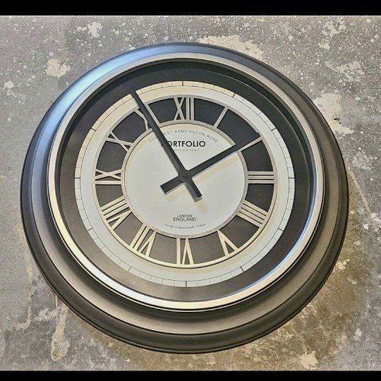 Kensington Road Portfolio Wall Clock Roman Numerals Large Round