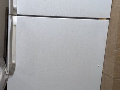Kenmore White Fridge - Works Great!