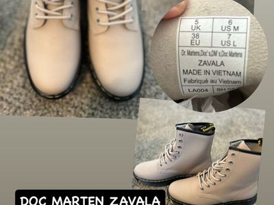 Dr. Martens Zavala Vintage Taupe Leather Combat Boots Women's Size 7 US / 38 EU