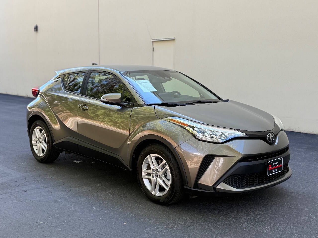 2021 Toyota C-HR LE