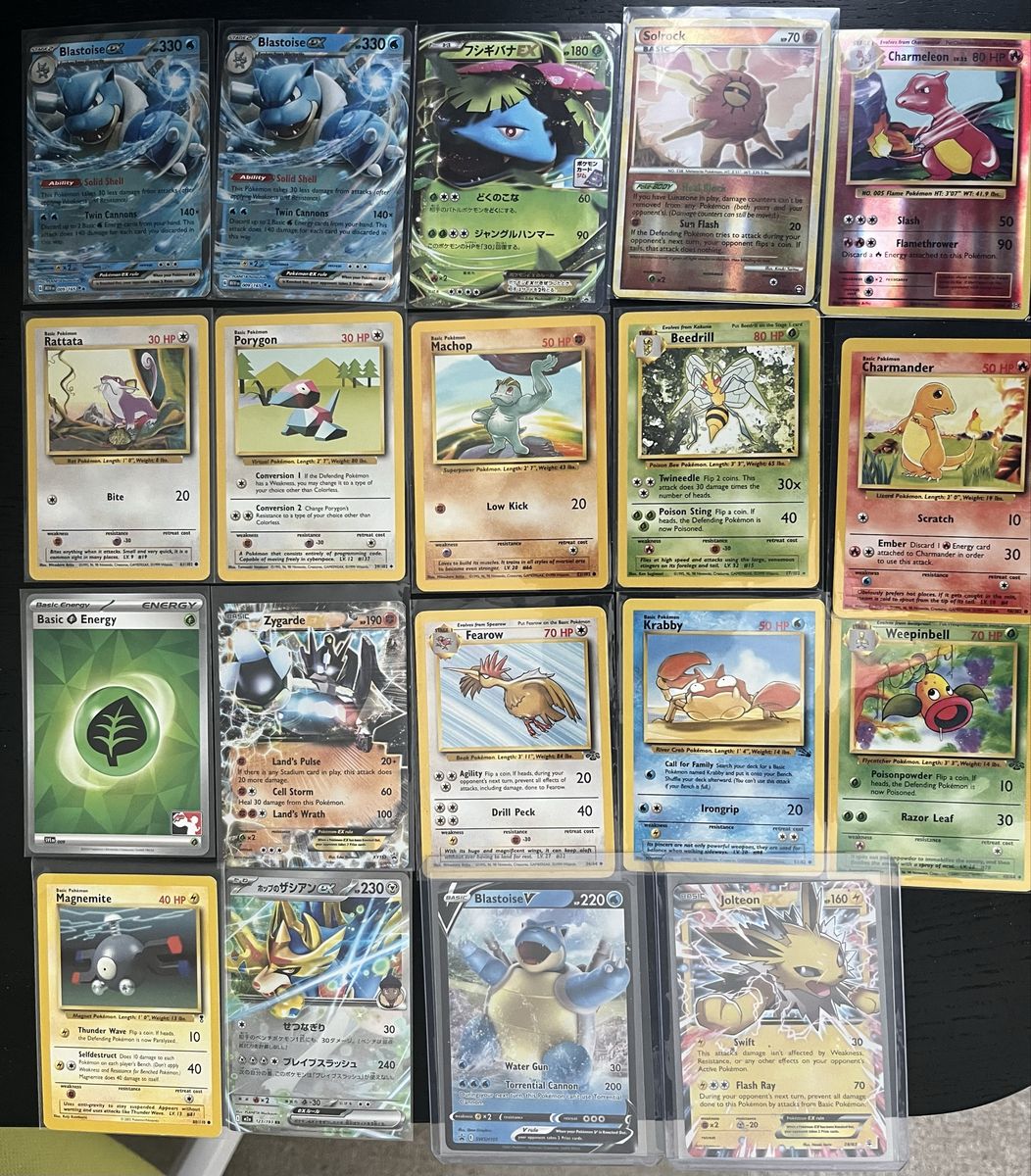 Lot of pokemon cards many vintage