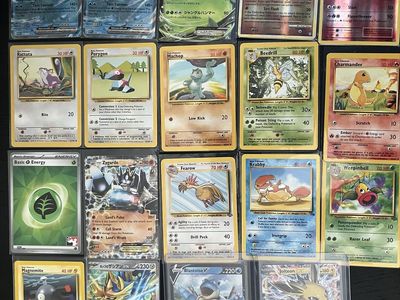 Lot of pokemon cards many vintage