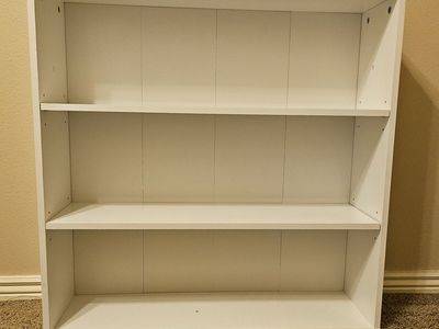 Bookshelf/Bookcase – White 3 Shelf