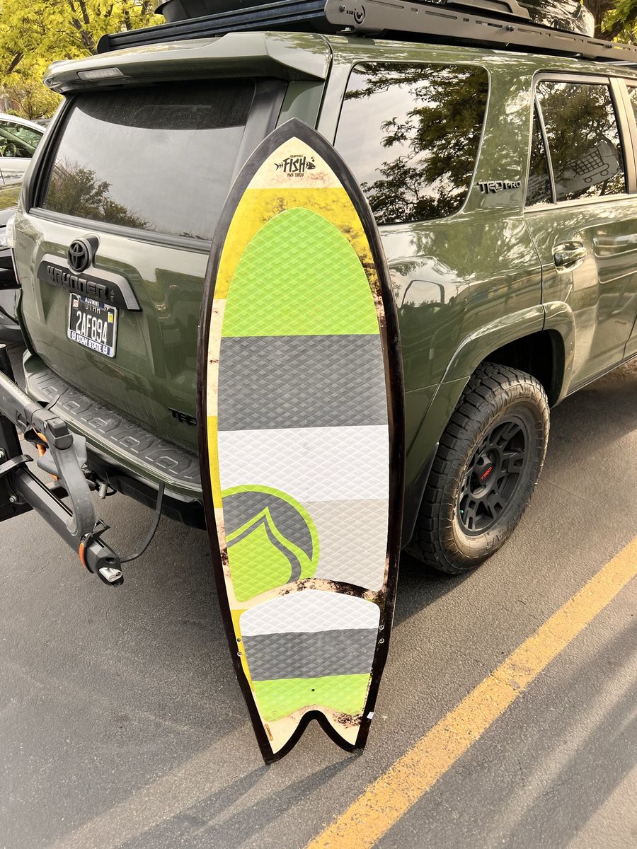 Liquid Force Fish 5’3” Wakesurf Board - Good Condi