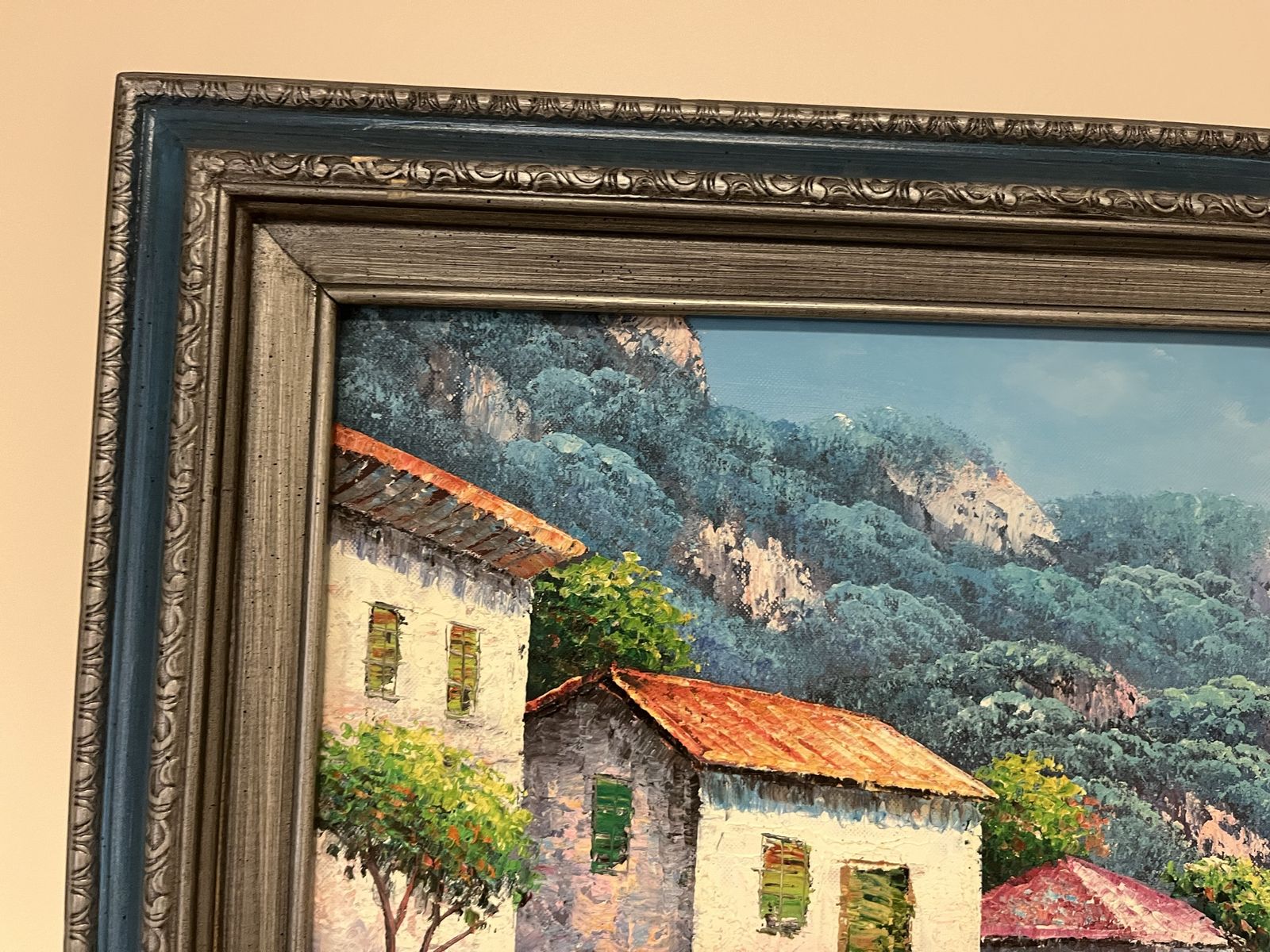 Main image 2