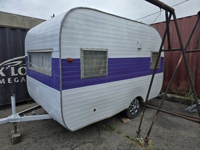 Camper