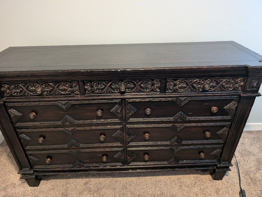 Beautiful Dark Wood Dresser and Mirror with Ornate Carvings and 9 Drawers