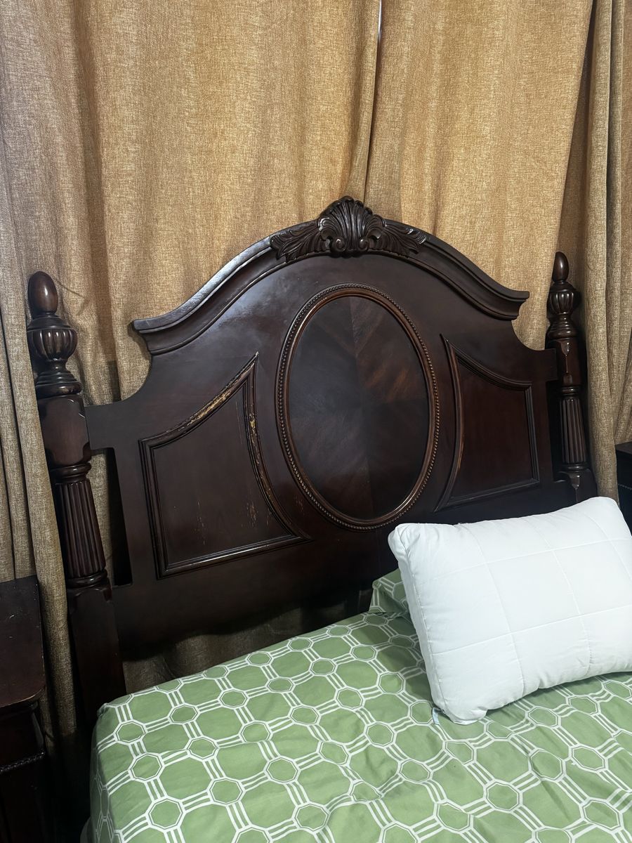 Main image 3