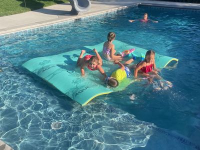Aqua Lily Pad Floating Foam Water Mat with Straps