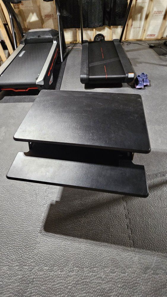 Main image 3