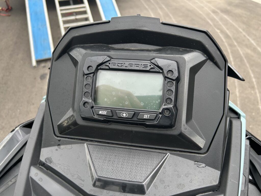 Main image 10