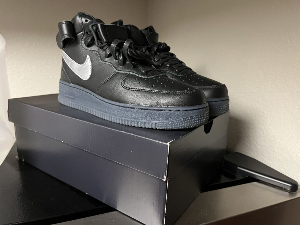 Nike Air Force 1