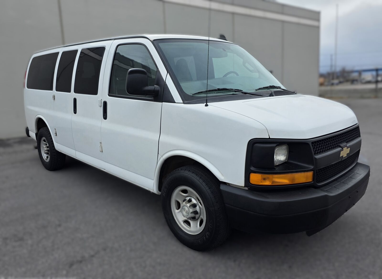 2016 Chevrolet Express LS 2500