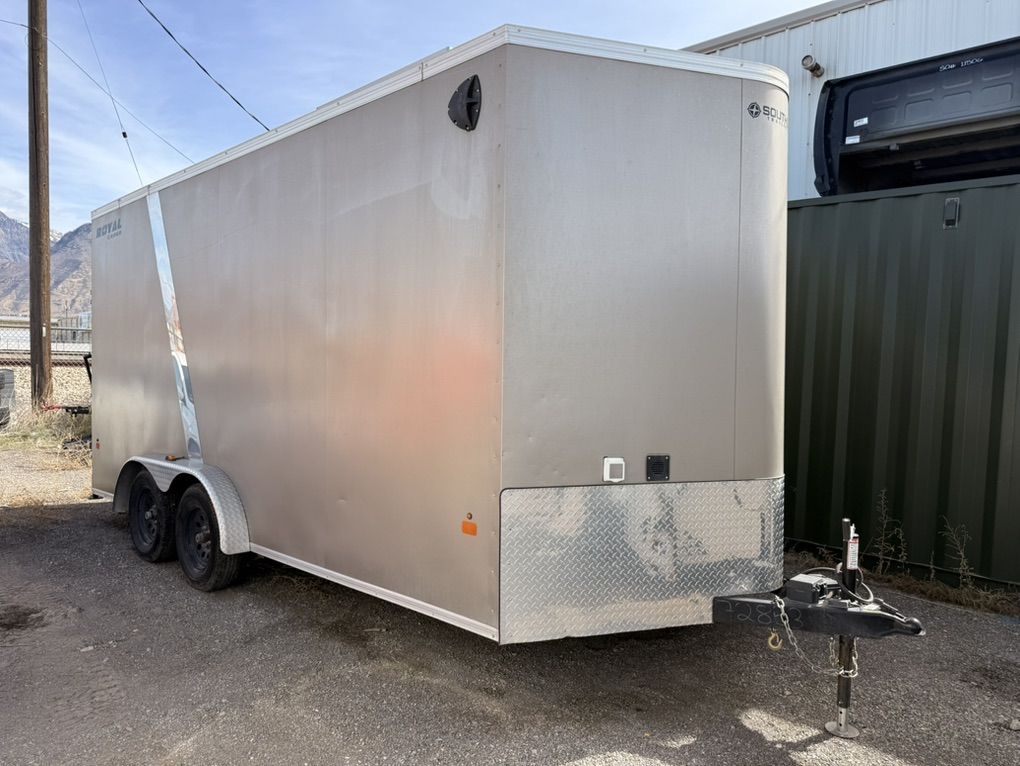 Royal 7.5 x16 Double AxceL V Nose Trailer