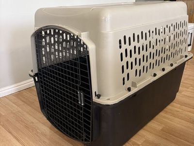 XL Dog Kennel