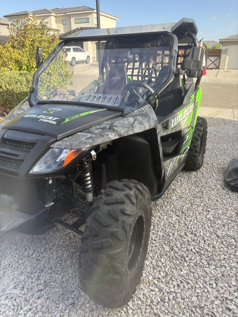 2017 Arctic Cat Wildcat 700 Trail – Like New!