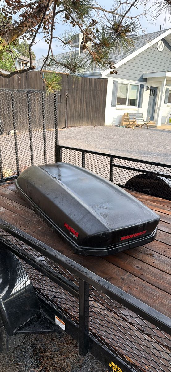 Yakima SkyBox Cargo Roof Top Carrier - Black, Weatherproof Storage