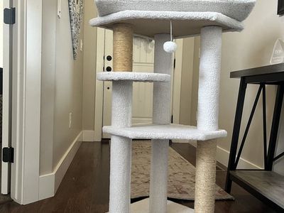 Cat tree
