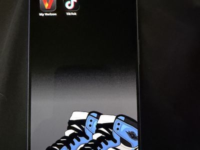 Apple iPhone 17 256 gb (locked T-Mobile)