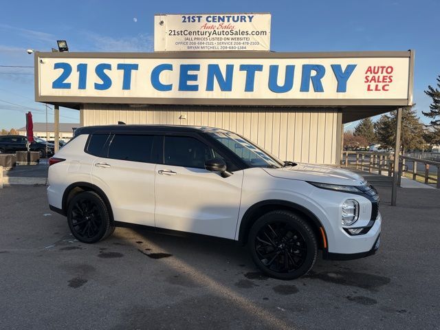 2023 Mitsubishi Outlander Black Edition