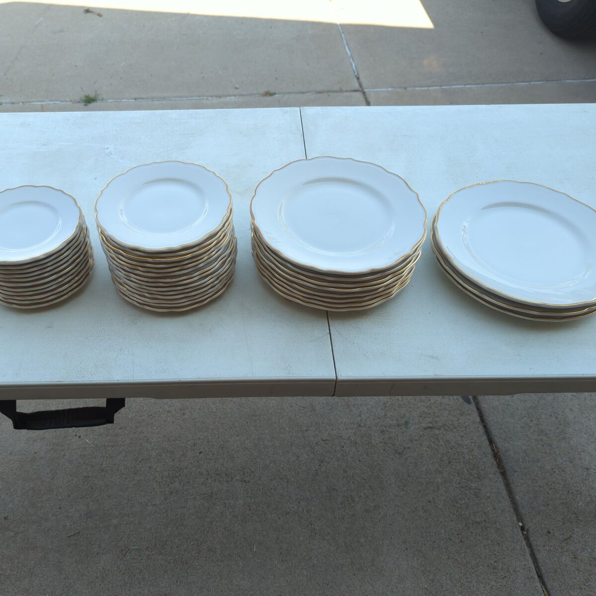 GOLD RIM CHINA PLATES - SYRACUSE CHINA USA