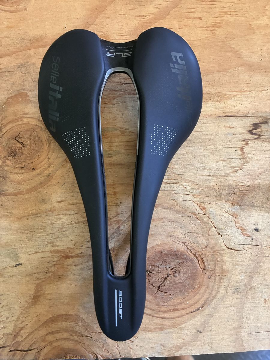 Selle Italia SLR TM Boost Superflow bike saddle