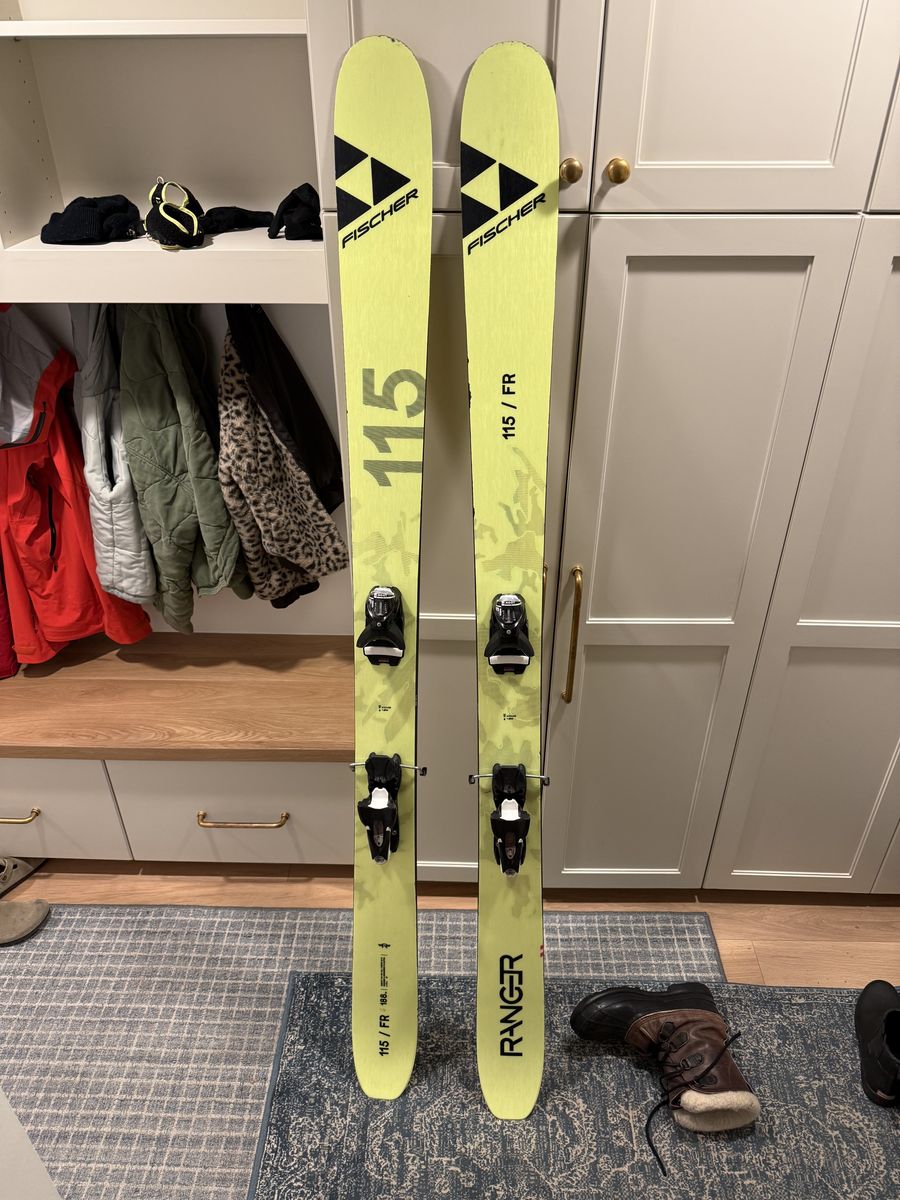 2022 Fisher Ranger 115 FR Powder Ski with Look SPX