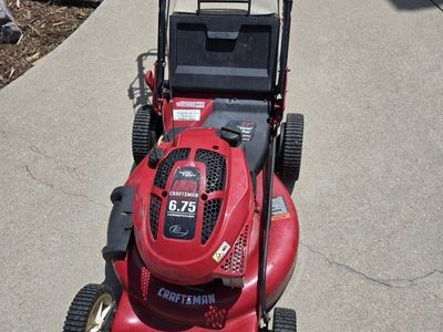 Craftsman self propelled 6.75 HP Gas mower