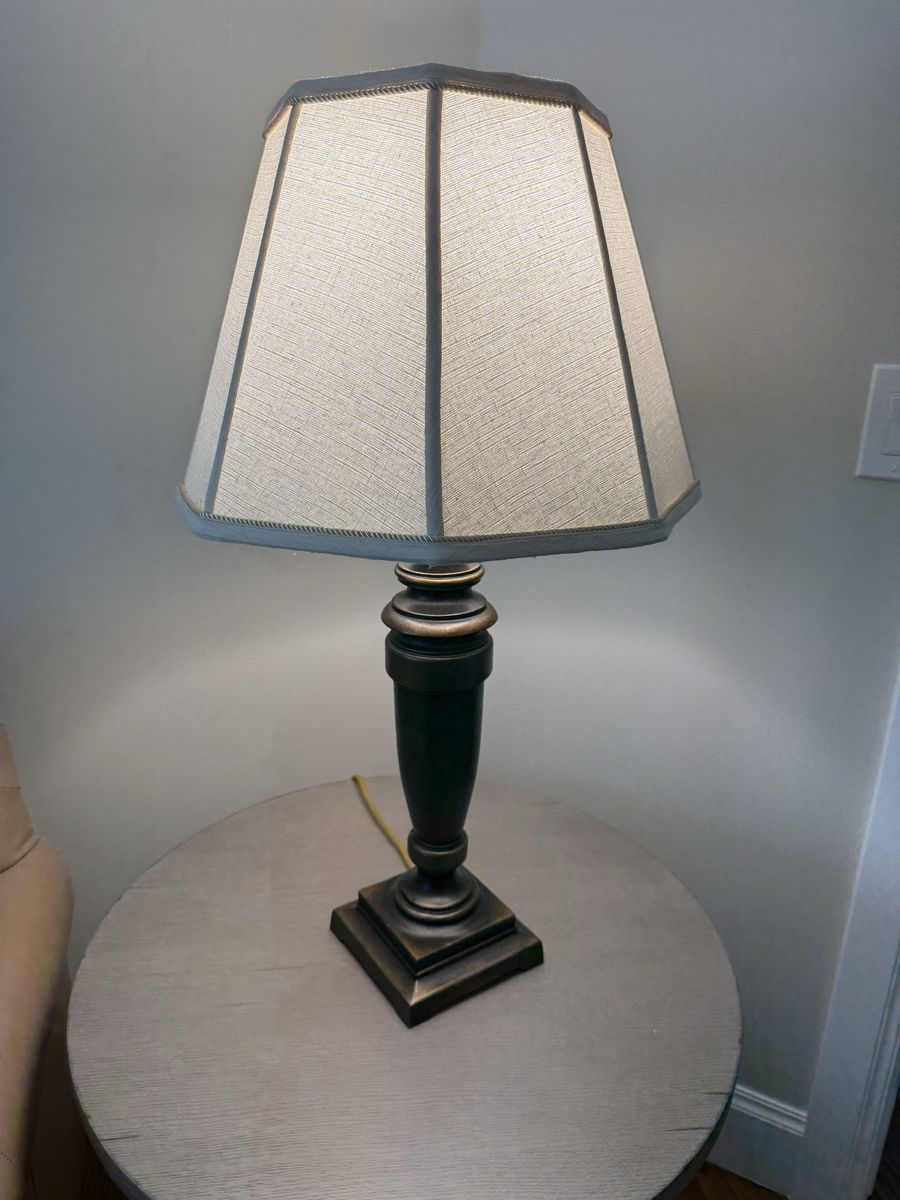Main image 3