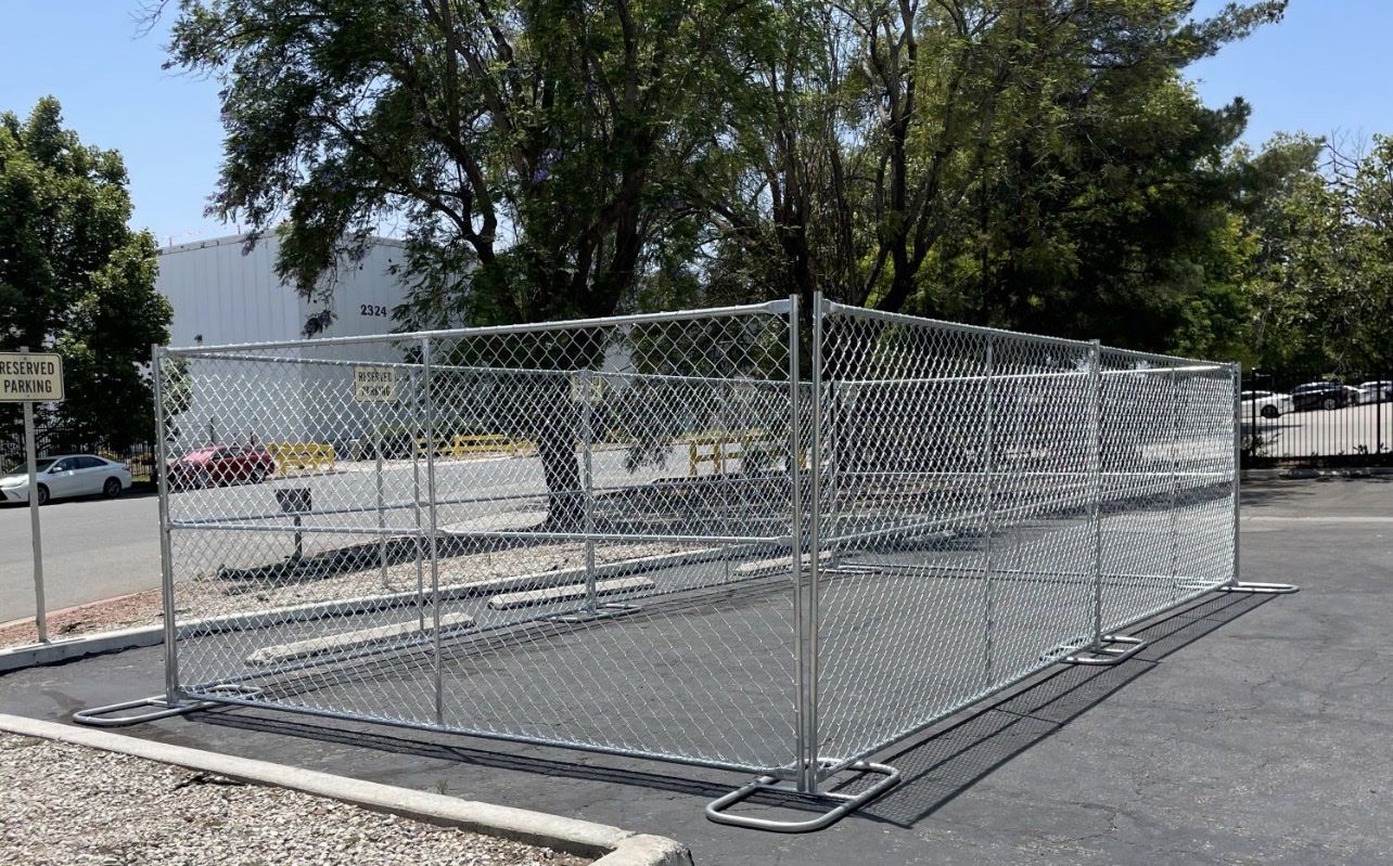 FOR RENT Temporary Chain-Link Fence Panel - 12'x6' Portable Construction Site Barrier