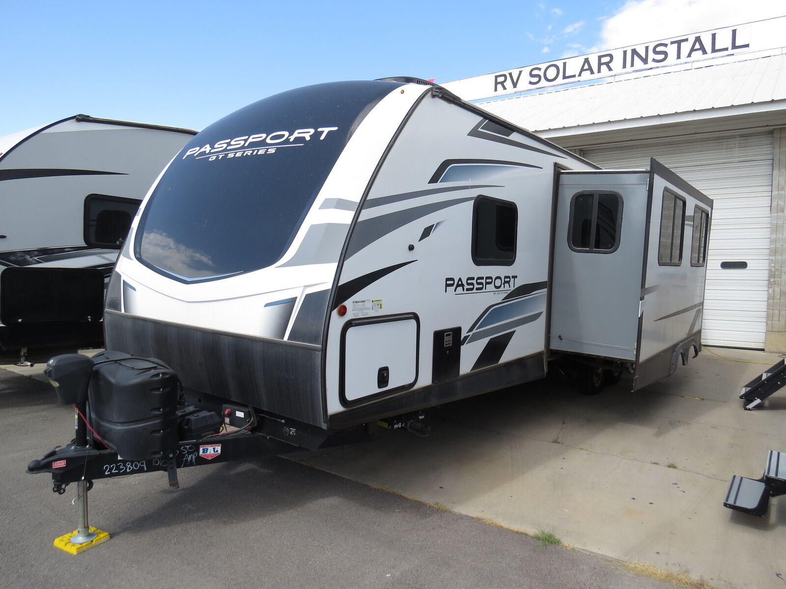 2022 Keystone Passport 2951BH (BUNKS!) Solar!