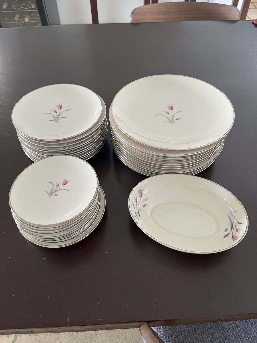 1950's Franciscan Masterpiece China "Carmel" Pattern