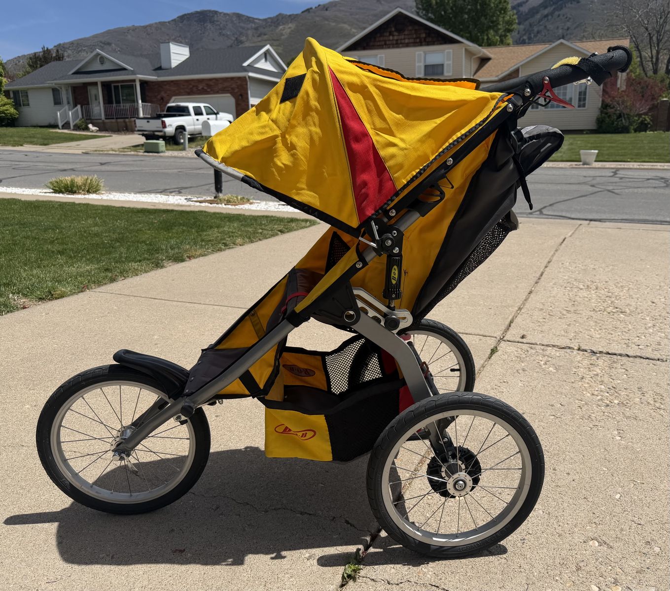 Bob Ironman Lightweight Jogging Stroller