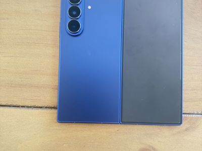 Samsung Galaxy Z Fold 7