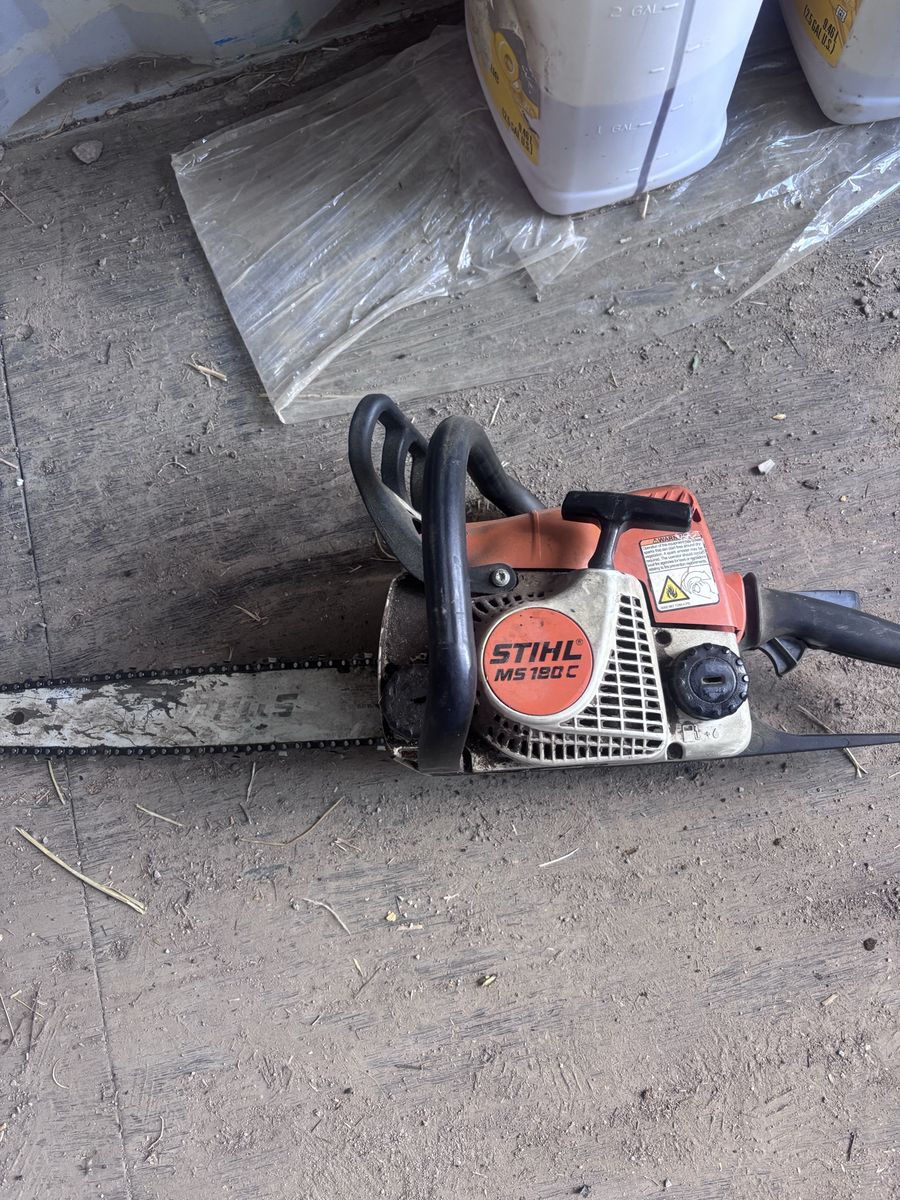 STIHL MS 180 C Chainsaw