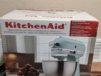 KitchenAid KSM95IC Artisan Series 5-Qt. Tilt-Head Stand Mixer, Ice Blue - 300W