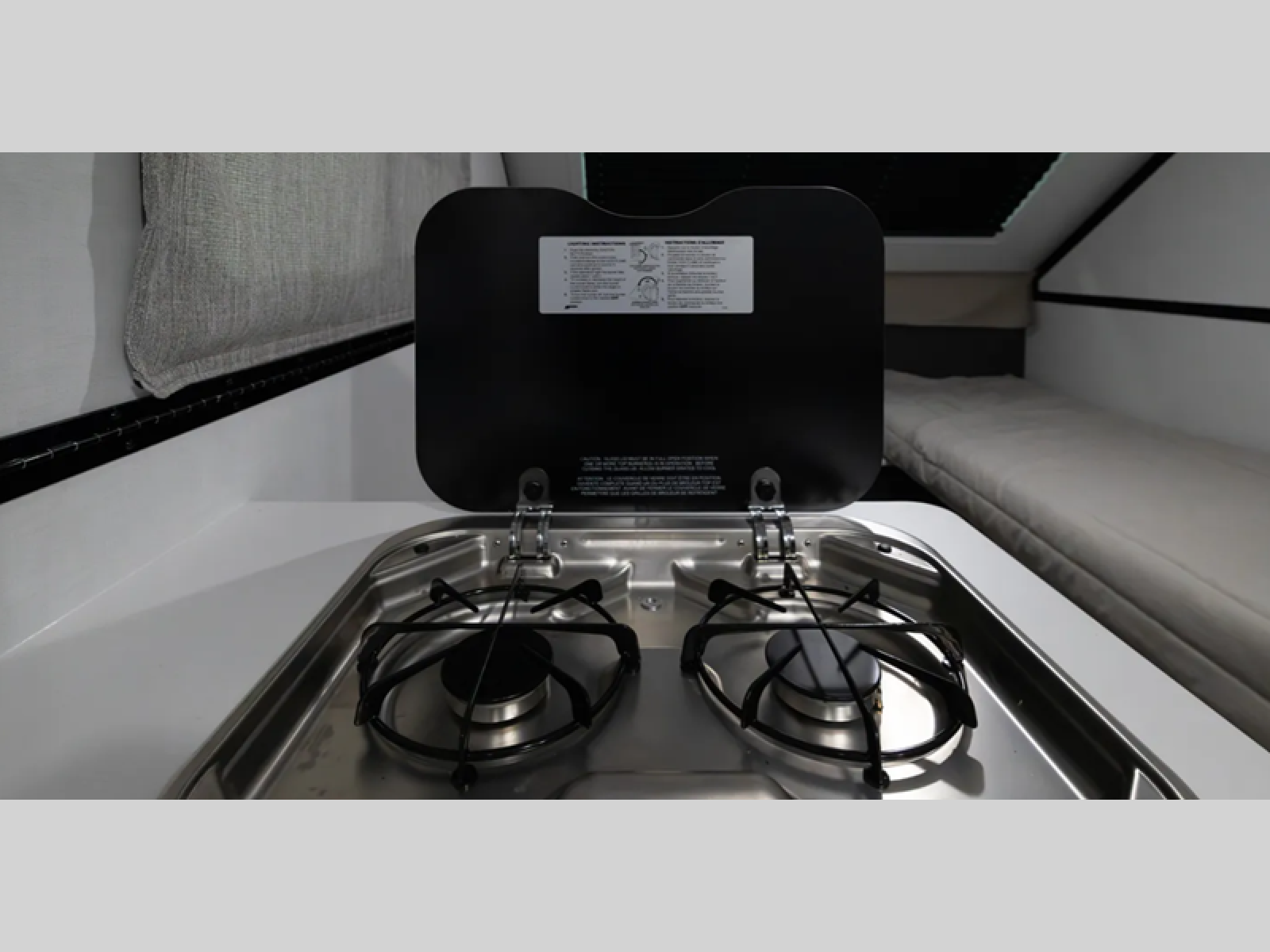Main image 6