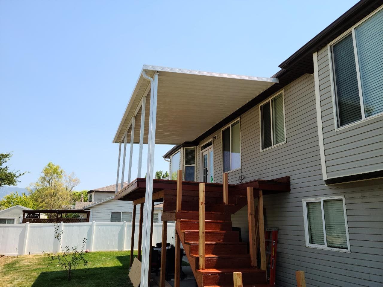 Main image 2