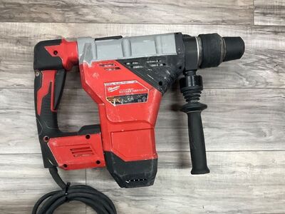 MILWAUKEE CORDED ROTARY HAMMER 5546-21