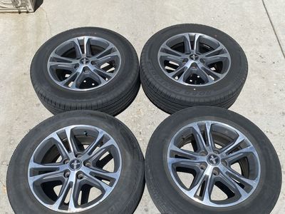 Ford Mustang 215/65R17 Wheels & Tires Set - Road Control M+S All-Season