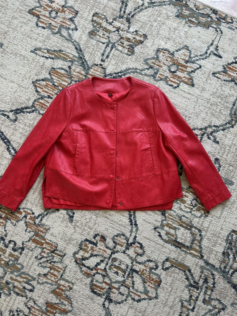 Main image 4