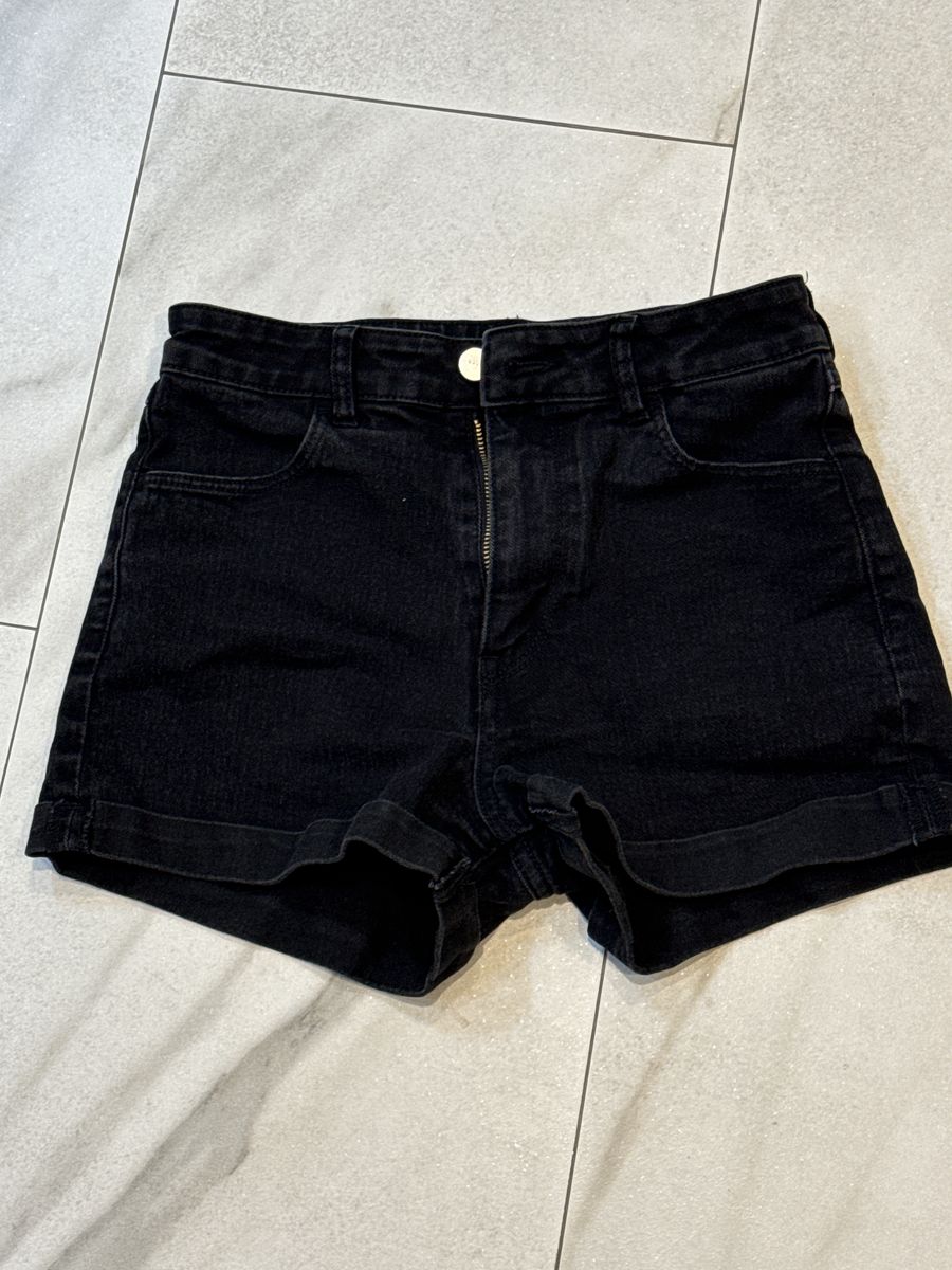 A Size 2 Black Denim Shorts.