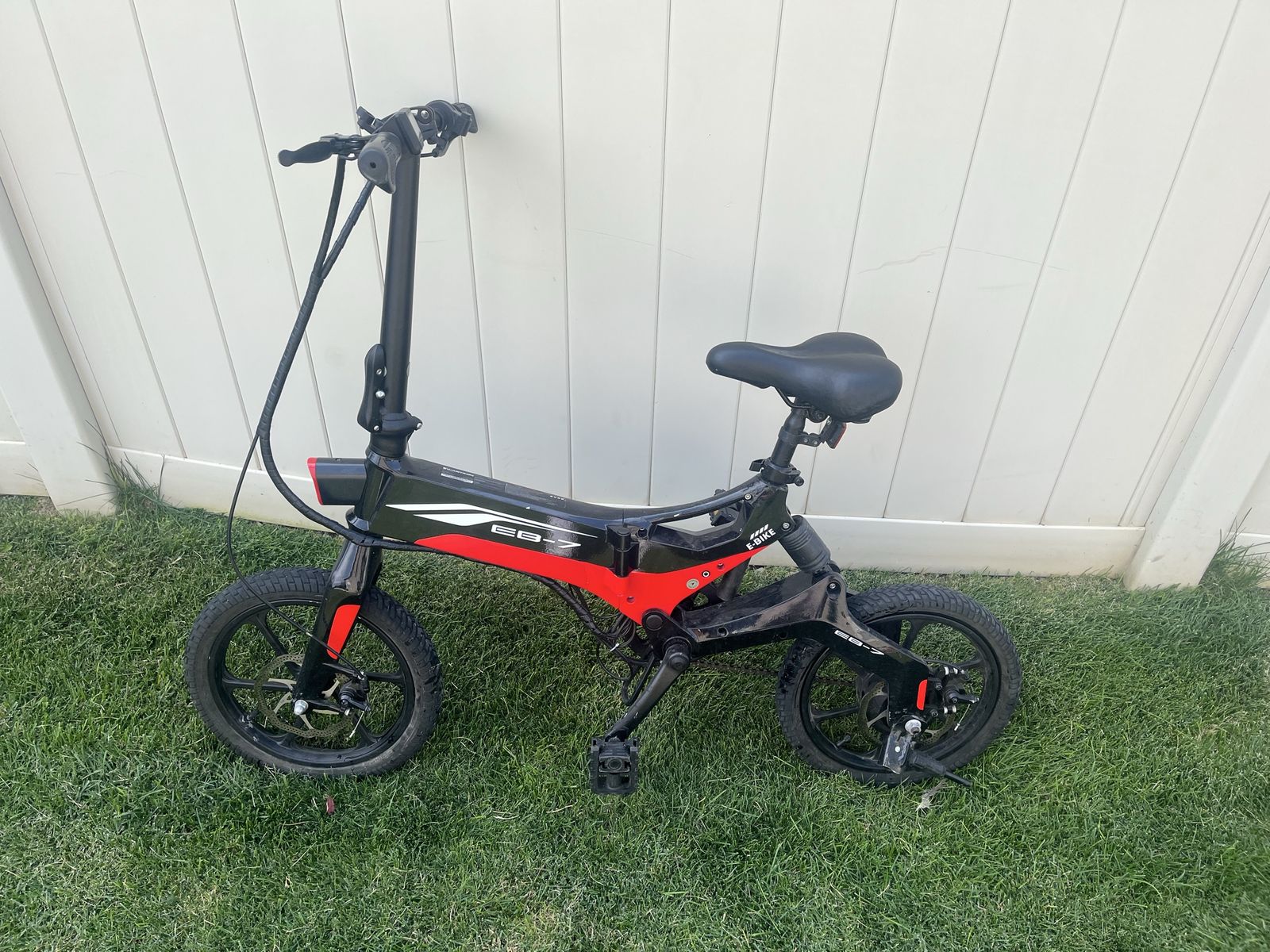 Swagtron Eb-7 e-bike