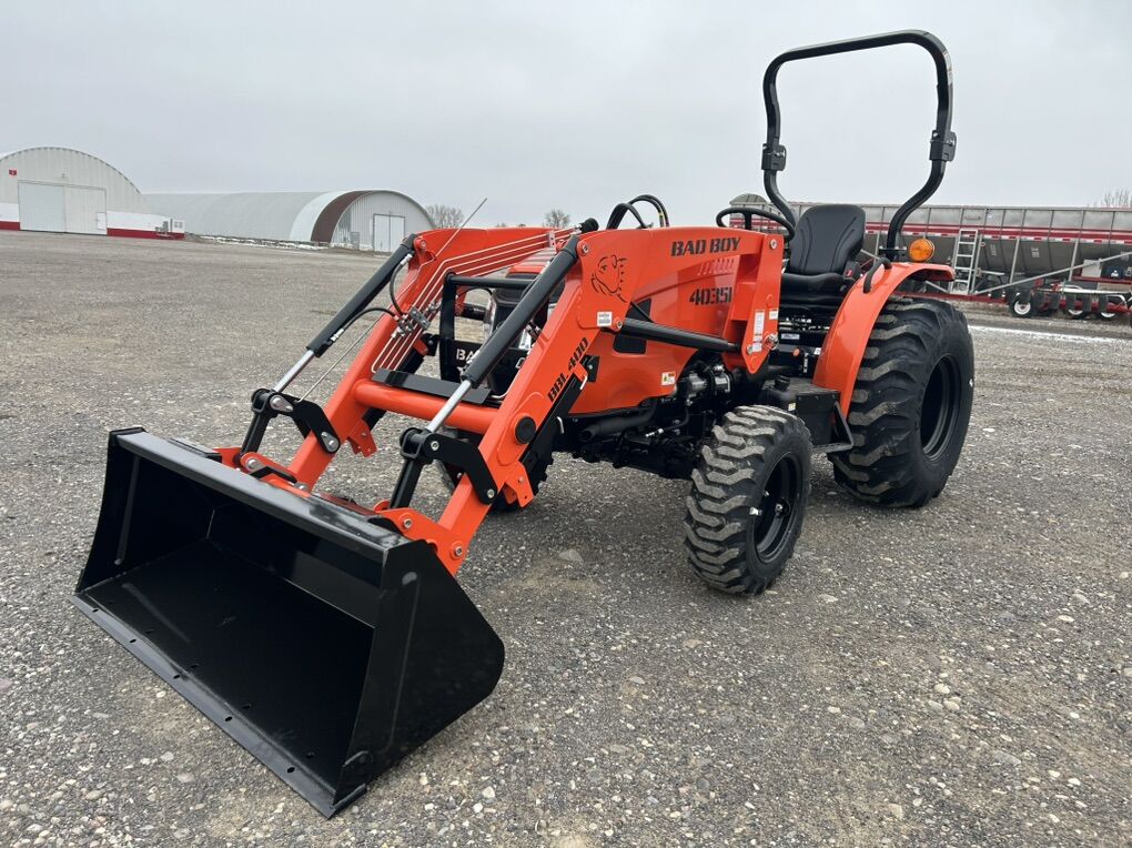 Bad Boy 4035H Tractor And Loader