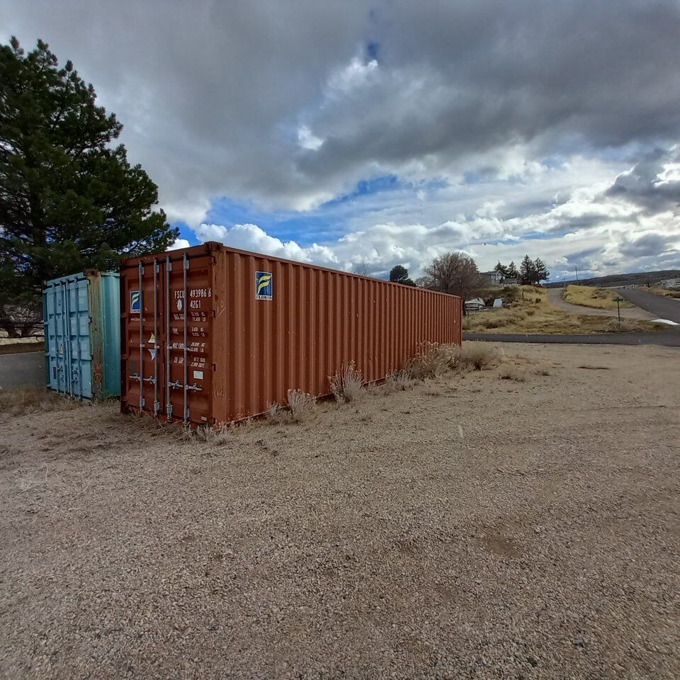 Large Dry storage unit for Rent