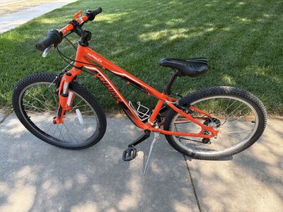 24” specialized hotrock