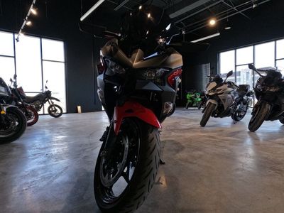 2025 KAWASAKI NINJA 500 RED